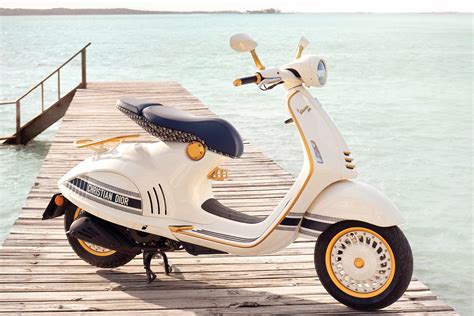 vespa dior preis|Dior Vespa price.